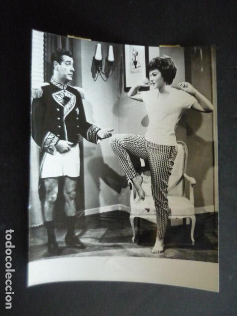 Cinema: ANTONIO CASAL ACTOR CON LA ACTRIZ LICIA CALDERON ANTIGUA FOTOGRAFIA ORIGINAL 18 X 13 CM