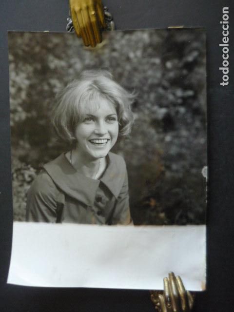 Cin&eacute;ma: MIJANOU BARDOT ACTRIZ HERMANA BRIGITTE BARDOT ANTIGUA FOTOGRAFIA ORIGINAL 24 X 18 CM