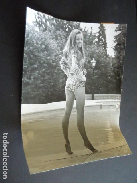 Cinema: LONI CON FRIEDL ACTRIZ ANTIGUA FOTOGRAFIA ORIGINAL 18 X 24 CM