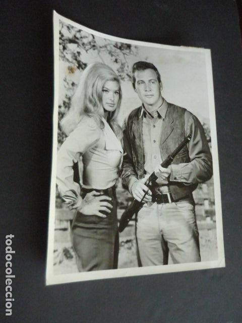 Cin&eacute;ma: LINDA EVANS ACTRIZ ANTIGUA FOTOGRAFIA 24 X 18 CM