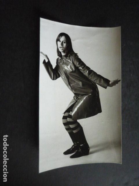 Cinema: RITA TUSHINGAM ACTRIZ ANTIGUA FOTOGRAFIA ORIGINAL 11 X 17 CM