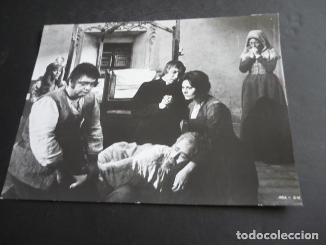 Cine: PELICULA EL HOMBRE DE LA MANCHA PETER O&acute;TOOLE Y SOFIA LOREN ANTIGUA FOTOGRAFIA ORIGINAL 18 X 24 CM