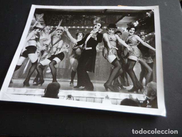 Kino: LIZA MINNELLI ACTRIZ EN LA PELICULA CABARET ANTIGUA FOTOGRAFIA ORIGINAL 20 X 26 CM