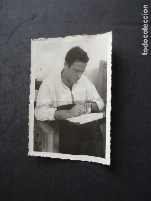 Kino: RAF VALLONE ACTOR ANTIGUA FOTOGRAFIA ORIGINAL 16 X 9 CM