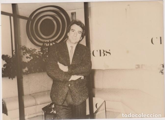 Cine: Jos&eacute; Luis Perales. Fotograf&iacute;a (17,5x12,5 cm)