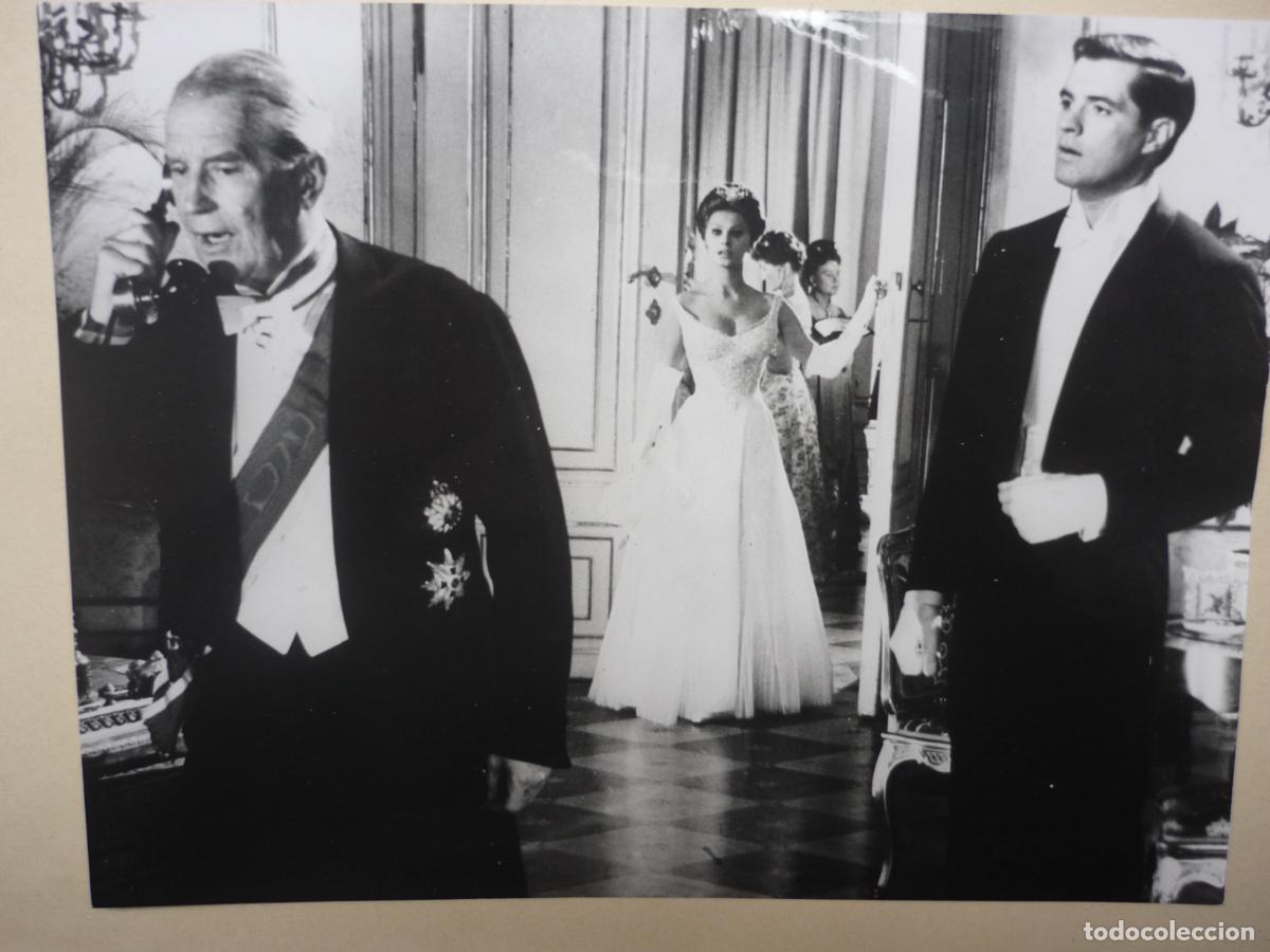 Cine: escandalo en la corte - foto b/n original - sofia sophia loren maurice chevalier