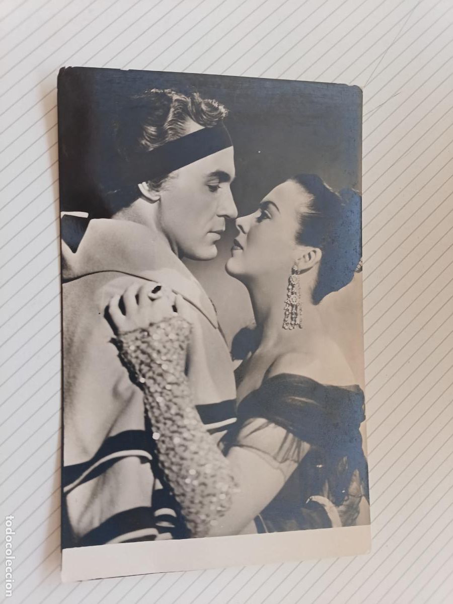 Cine: R. Montalb&aacute;n y A. King, postal de cine antigua