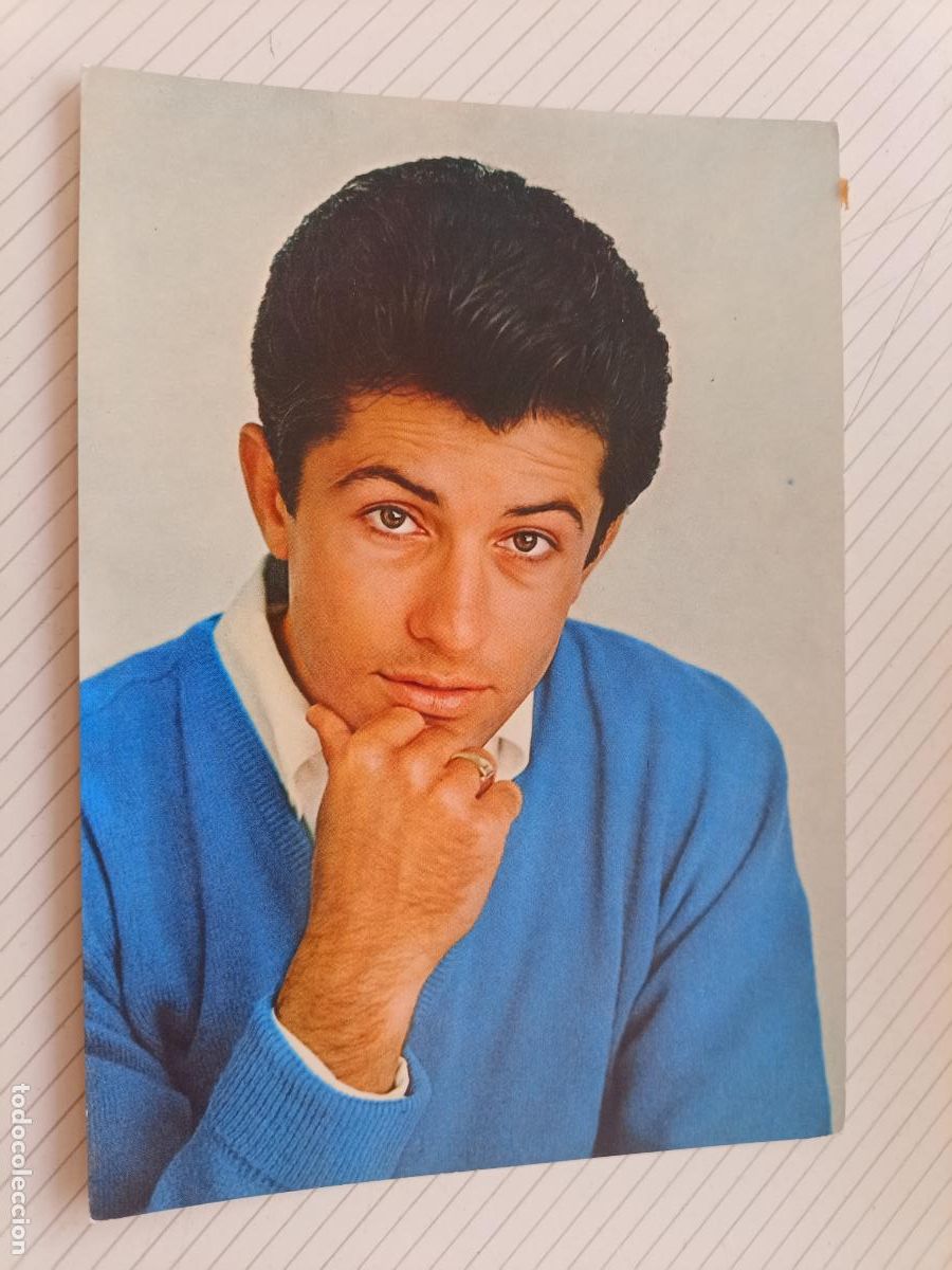 Cine: George Chakiris, postal de cine original de &eacute;poca