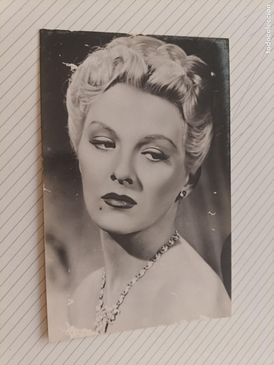 Cine: Ilona Massel, postal de cine original de la &eacute;poca