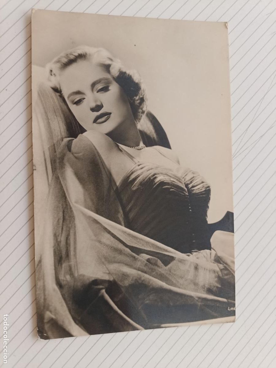 Cin&eacute;ma: Alexis Smith. Postal original antigua