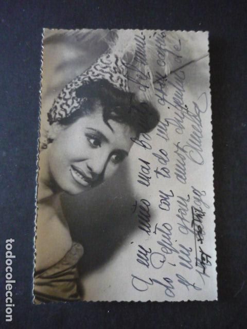 Cine: ACTRIZ A IDENTIFICAR AMELIA ANTIGUA FOTOGRAFIA CON FIRMA AUTOGRAFO 9 X 14 CM