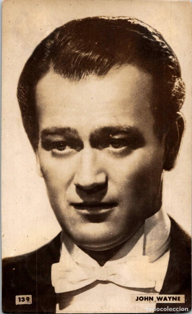 Cine: John Wayne - n&ordm; 139 - Sin m&aacute;s datos - 139x85mm - Pajarita blanca - Esmoquin