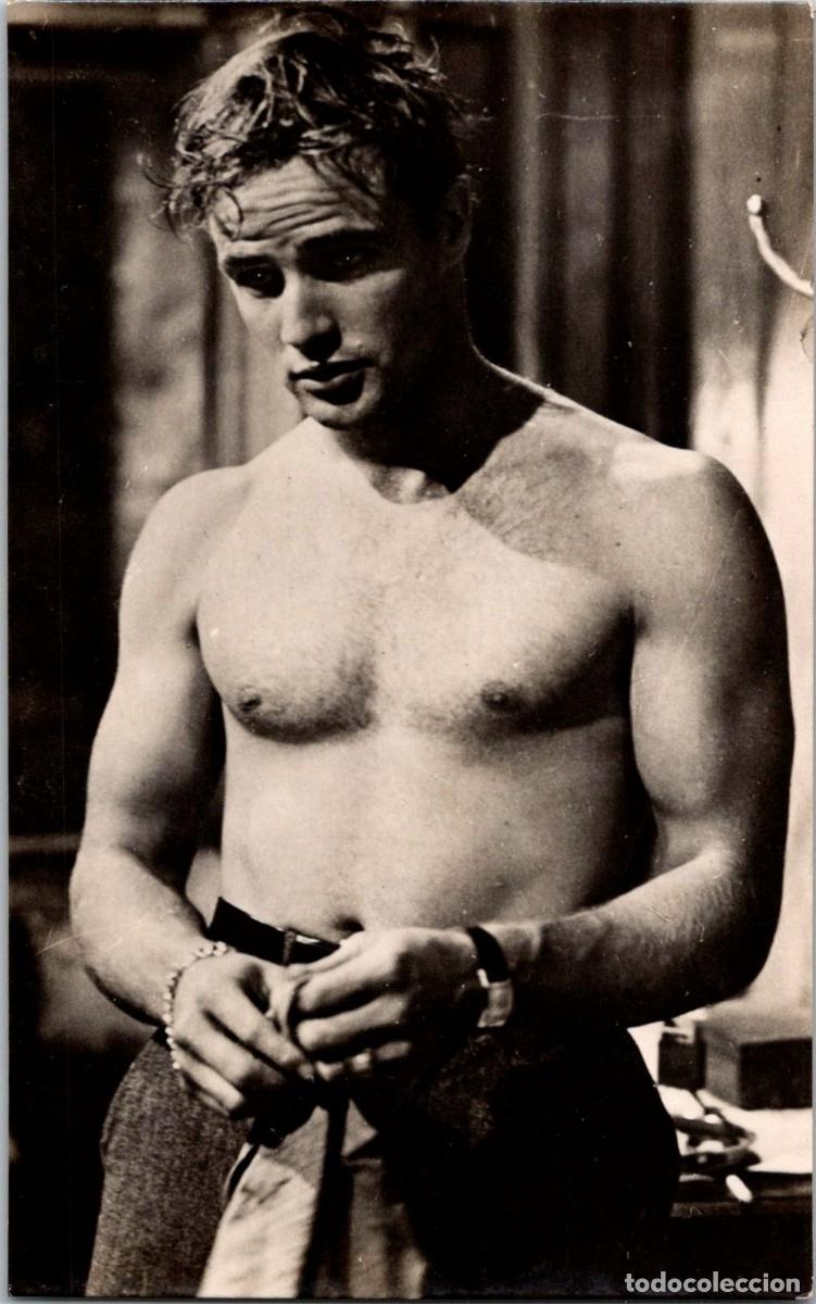 Cine: Marlon Brando - Un tranv&iacute;a llamado deseo - Warner Bros 1954 - n&ordm; 5297 - 136x84mm - Torso Desnudo