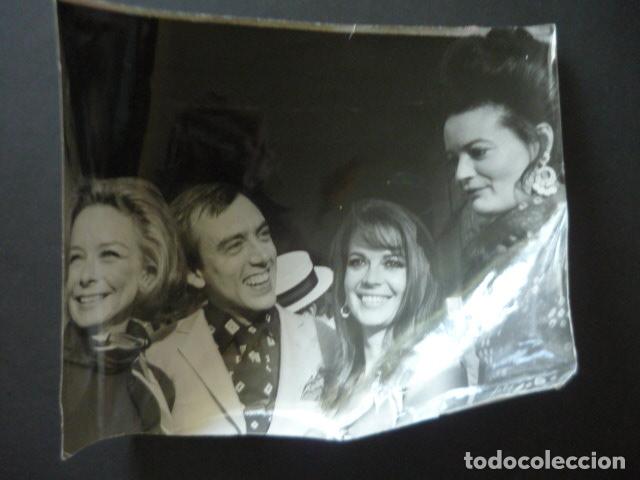 Cine: NATALIE WOOD ACTRIZ CON MARK CROWLEY ANTIGUA FOTOGRAFIA 19 X 24 CM