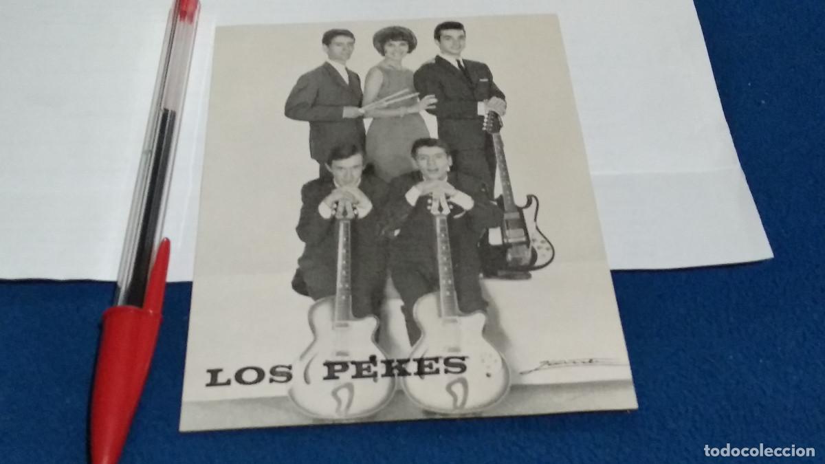 Cine: Antigua Foto Promocional y Discograf&iacute;a de LOS PEKES en Discos ZAFIRO 1964 - BIEN CUIDADA VER FOTOS