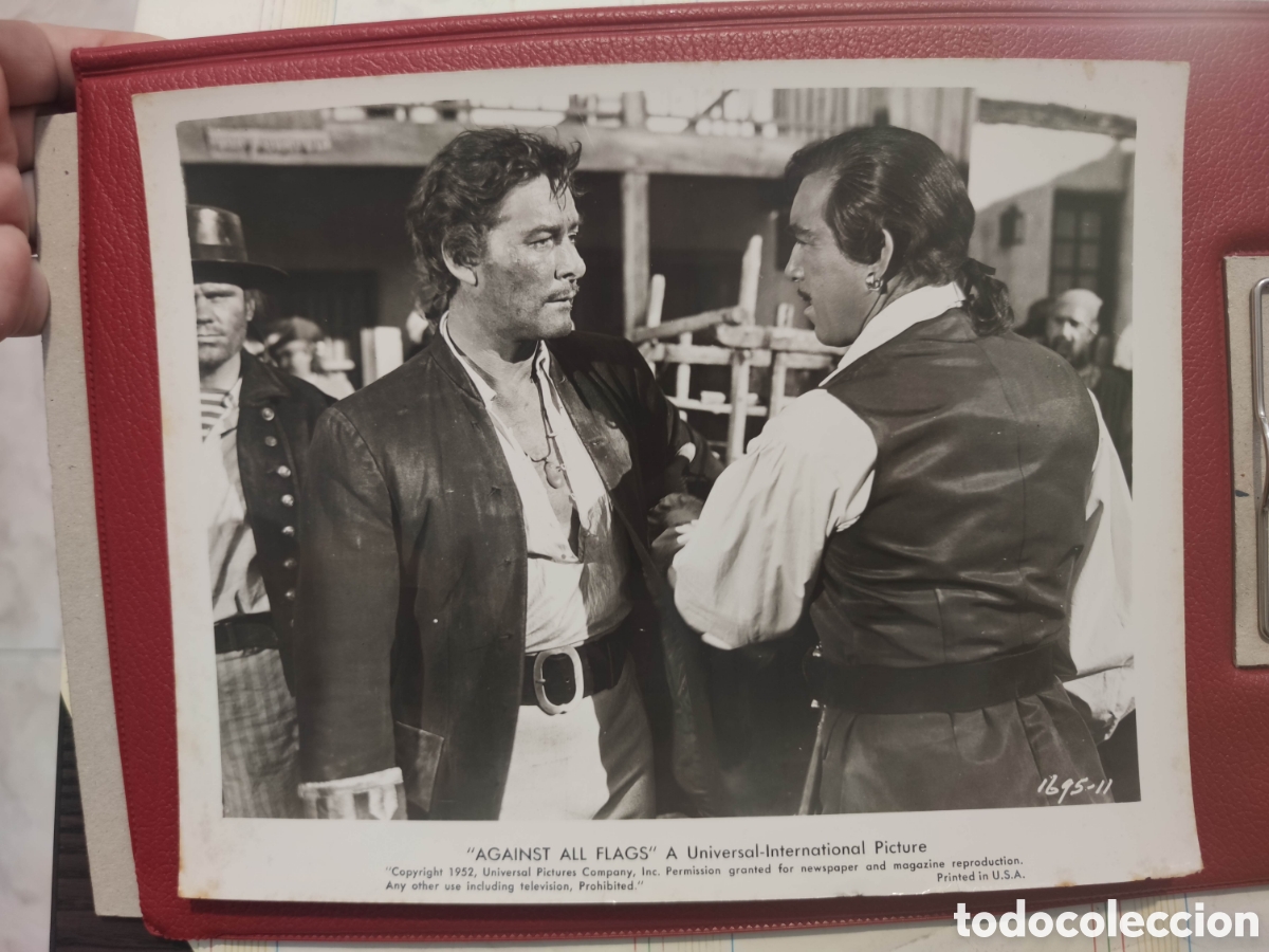 Cinema: Foto - Against All Flags - La isla de los corsarios - Errol Flynn, Quinn - Original de distribuidora
