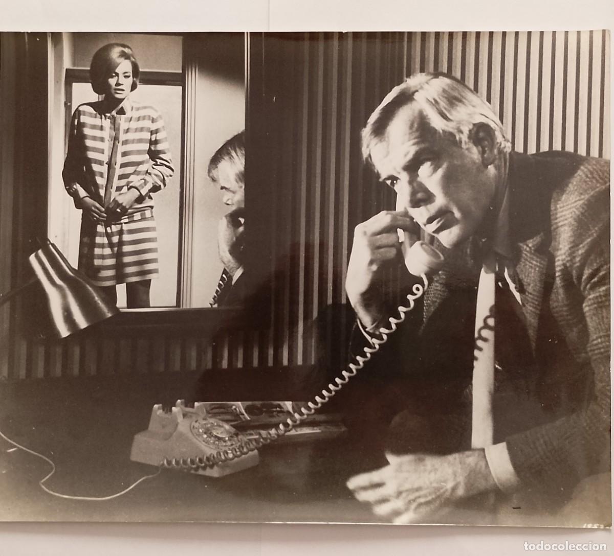 Cine: FOTO INEDITA DE 18X24 DE PELICULA A QUEMARROPA CON LEE MARVIN