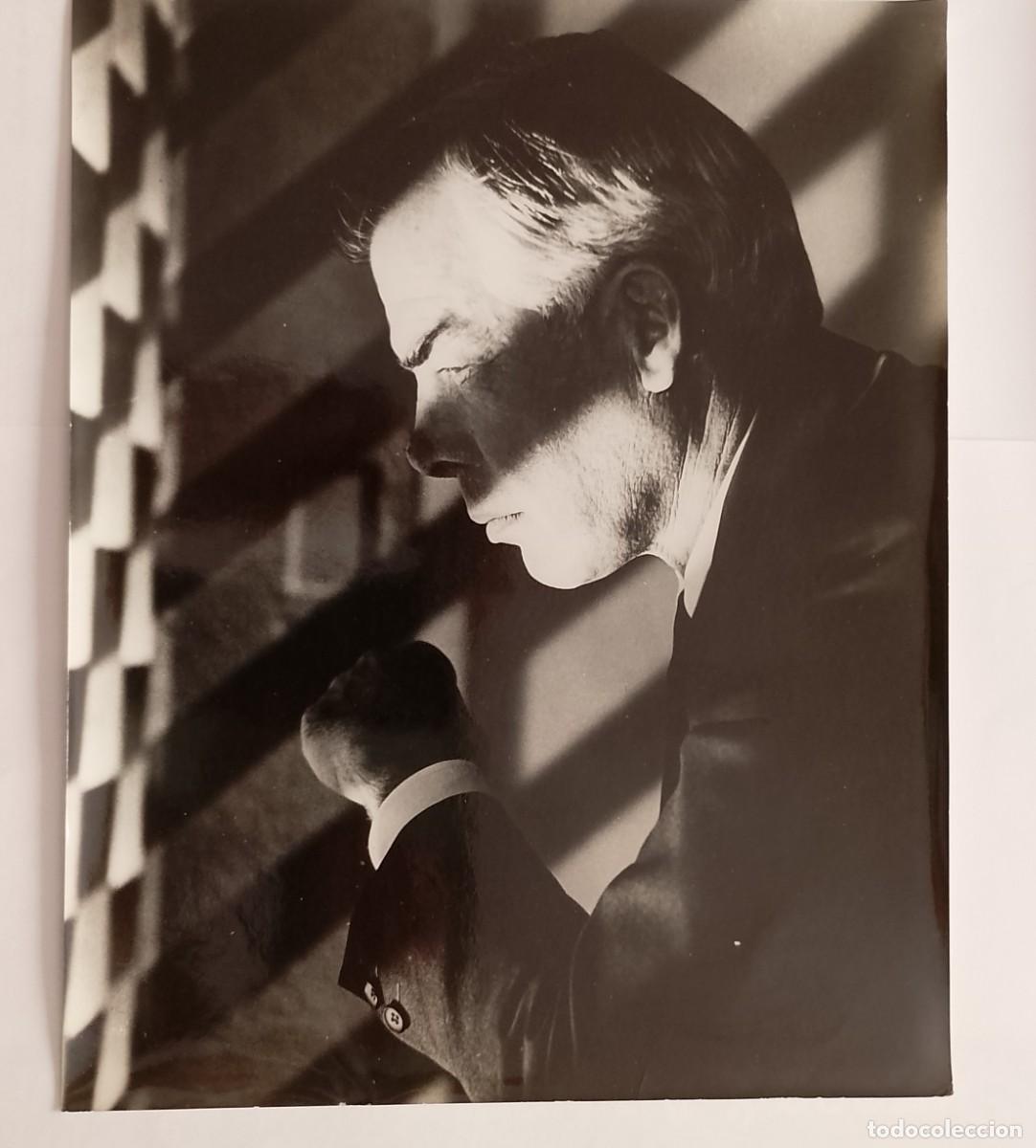 Cine: FOTO INEDITA DE 18X24 DE PELICULA A QUEMARROPA CON LEE MARVIN