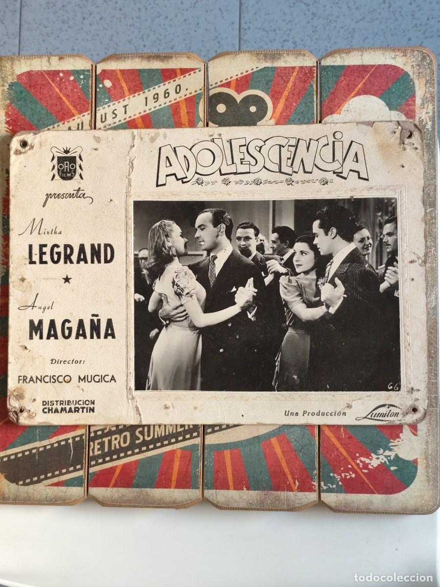 Cine: Fotocromo Cart&oacute;n Adolescencia
