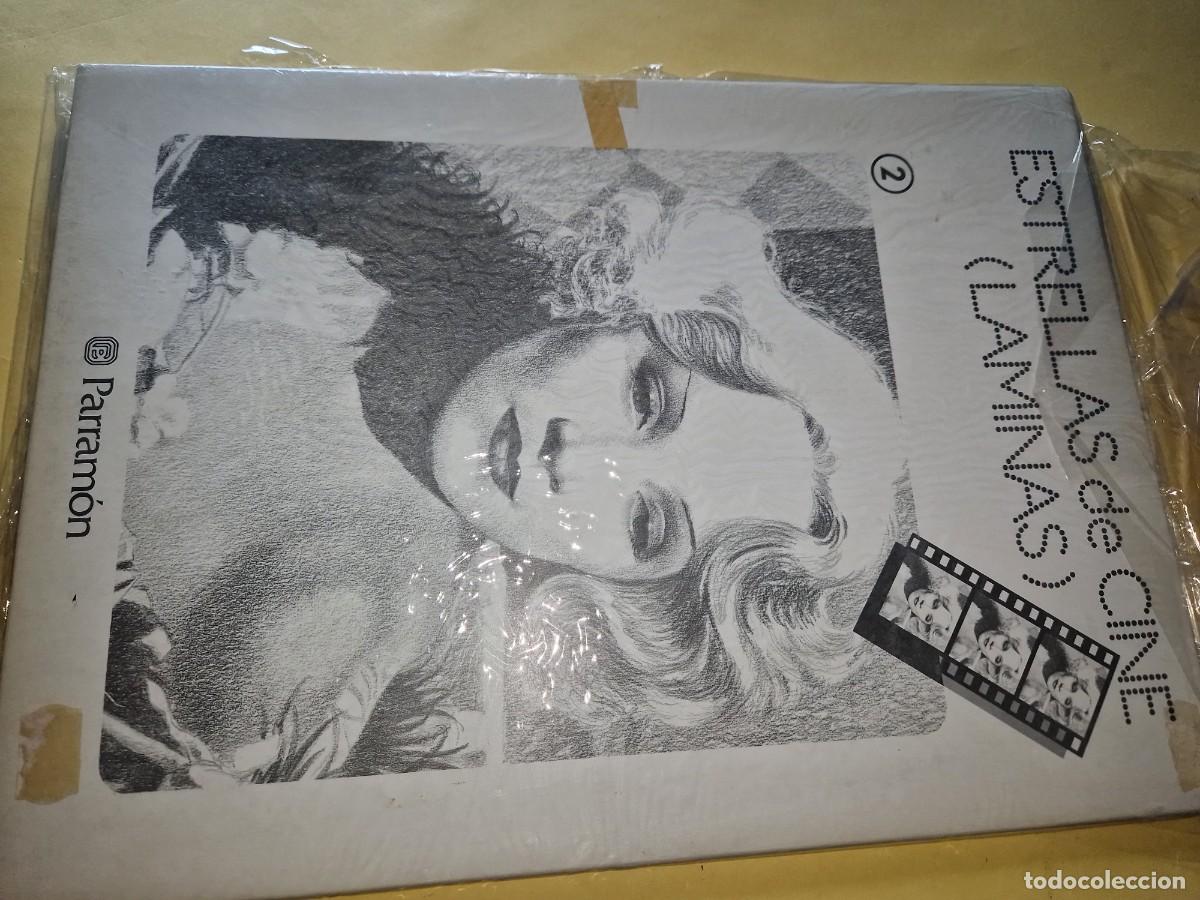 Cine: Carpeta con 8 laminas de Estrellas de Cine 2 . Dibujos de Francesc Parramon 37x26 cm