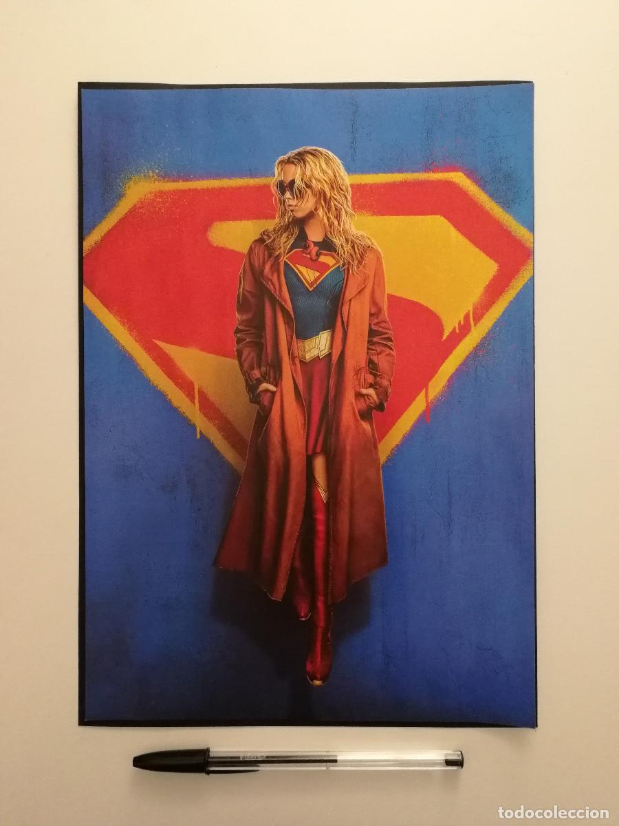 Cine: ANUNCIO ACARTONADO -A4- Milly Alcock - SUPERGIRL - PUBLICIDAD LAMINA