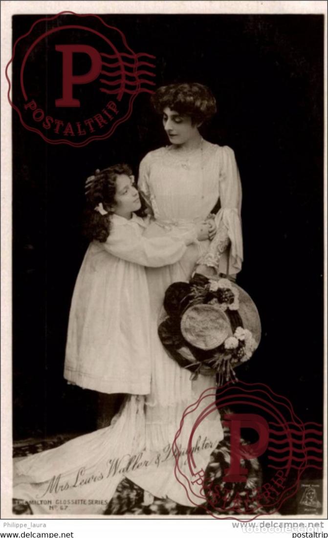 Cine: MRS LEWIS WALLER & DAUGHTER