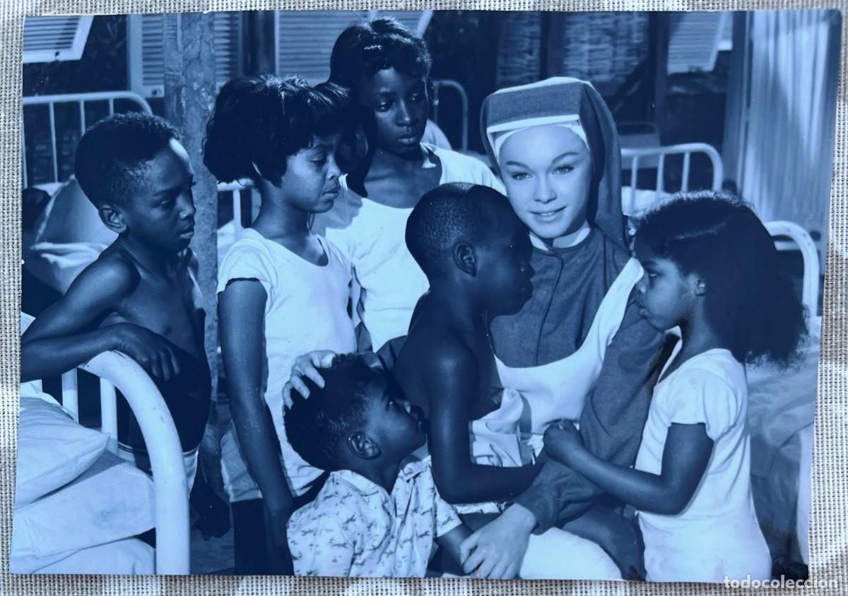 Cine: ANTIGUA FOTOGRAFIA DE MARISOL, PEPA FLORES, EN UNA ESCENA DE LA PELICULA &rdquo;LAS 4 BODAS DE MARISOL&rdquo;, 1