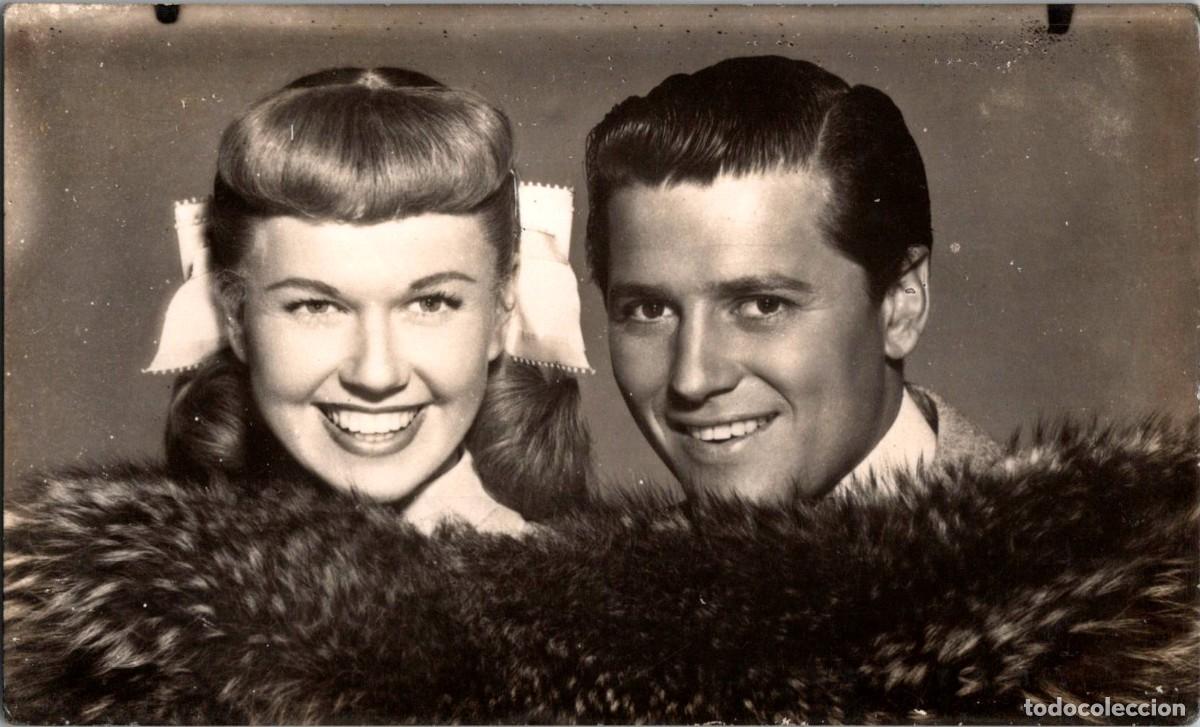 Cine: Doris Day y Gordon Mc. Rae - n&ordm; 587 - Sin m&aacute;s datos - 138x84mm