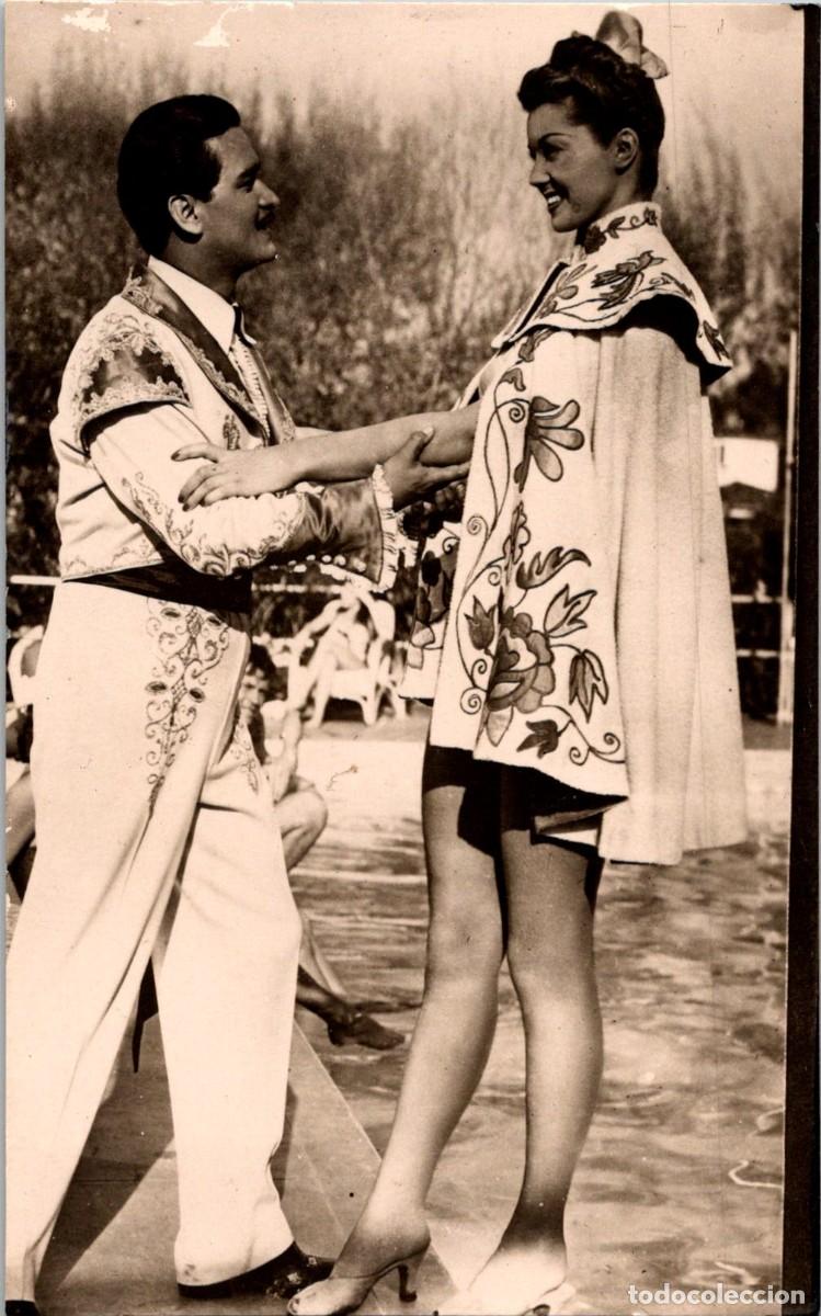 Cine: Esther Williams y Carlos Ram&iacute;rez - Escuela de Sirenas (M. G. M.) - 136x85mm