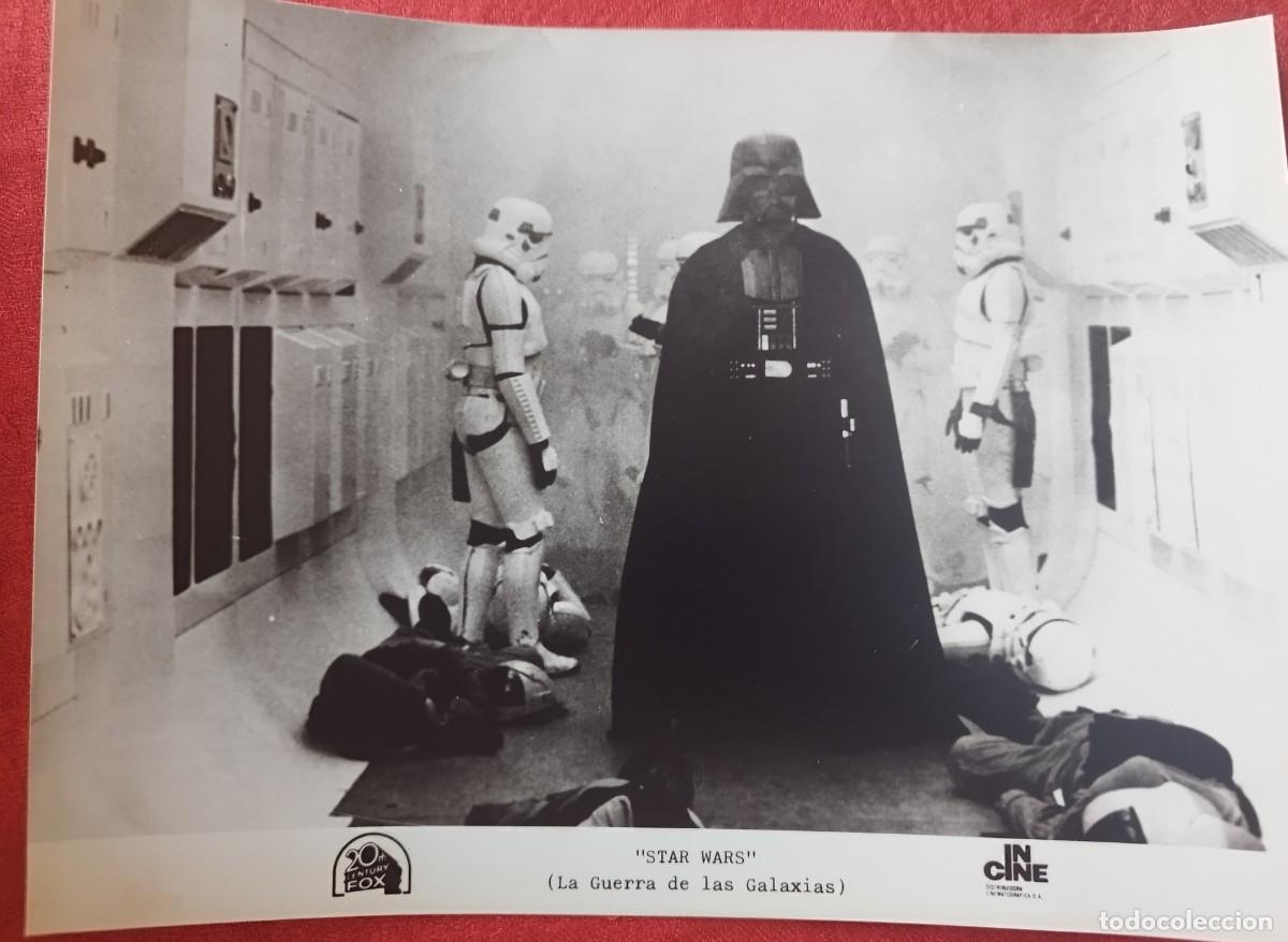 Cinema: La Guerra de las Galaxias -STAR WARS 1977 Foto de Prensa Original - DARTH VADER - Impecable