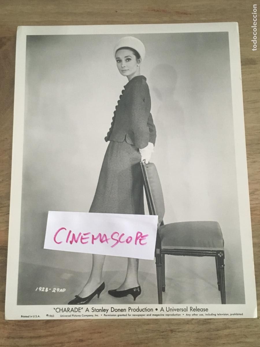 Cine: audrey hepbrun charada charade foto original antigua