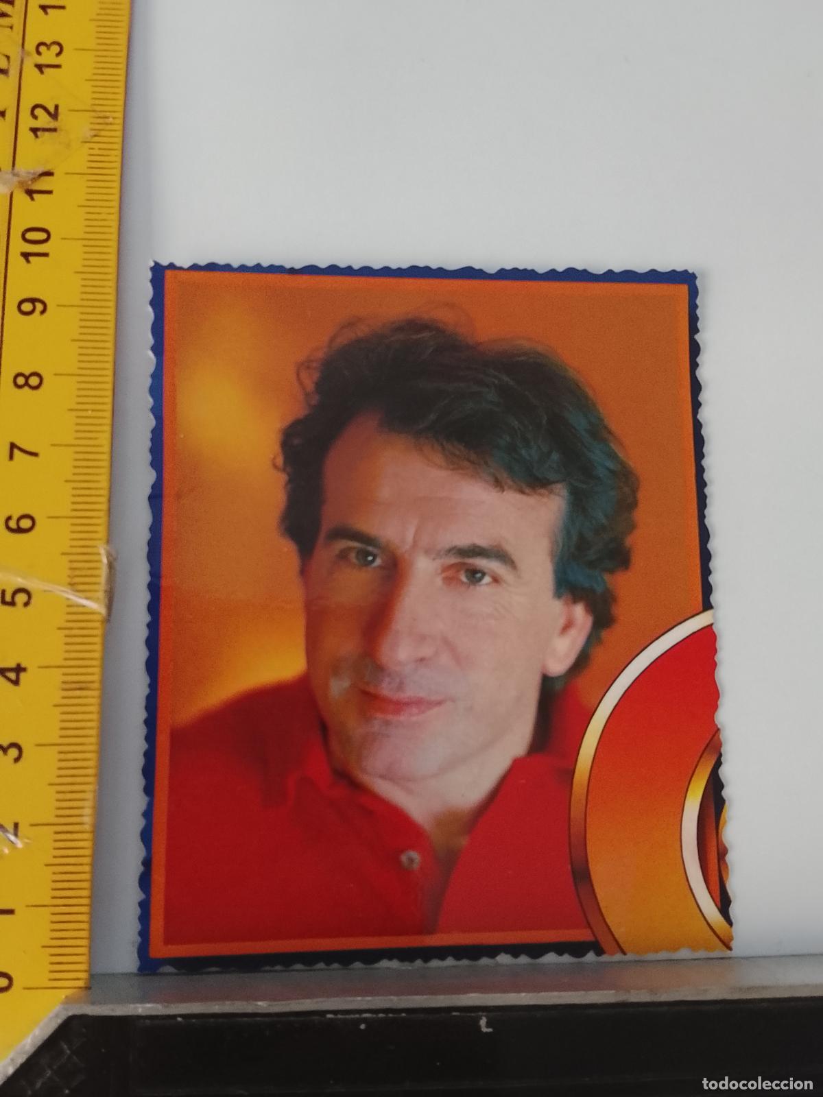 Cine: CARTON TROQUELADO TIPO CROMO - FOTO ARTISTA CANTANTE Jos&eacute; Luis Perales