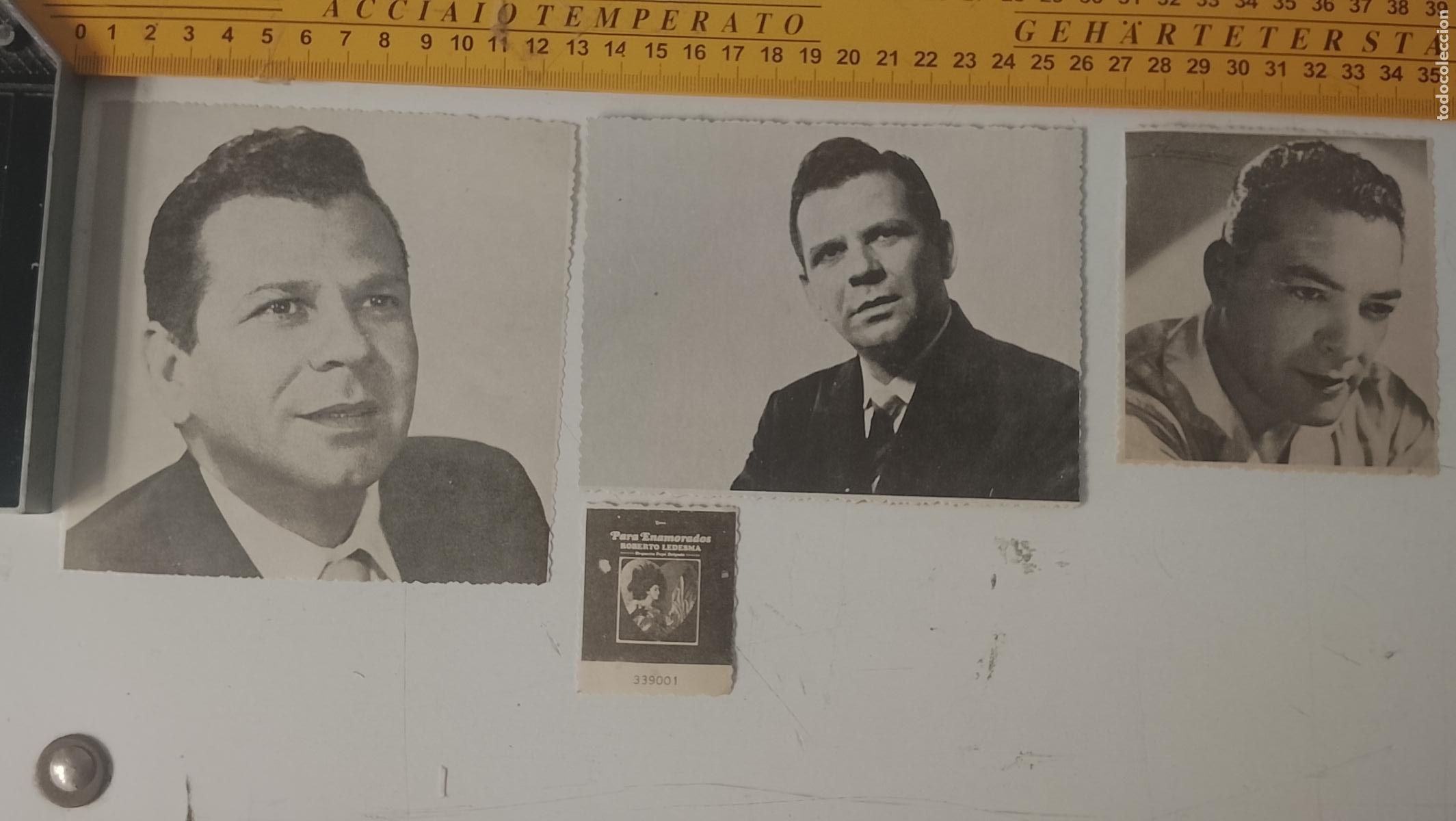 Cine: 1 CARTON TROQUELADO Y 3 PAPEL TIPO CROMO - FOTO ARTISTA CANTANTE ROBERTO LEDESMA