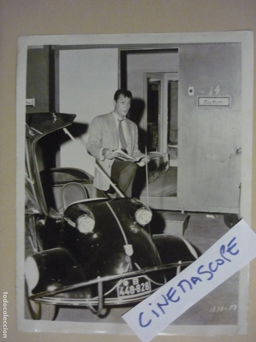 Cine: tony curtis - foto original b/n - The Midnight Story descanso rodaje