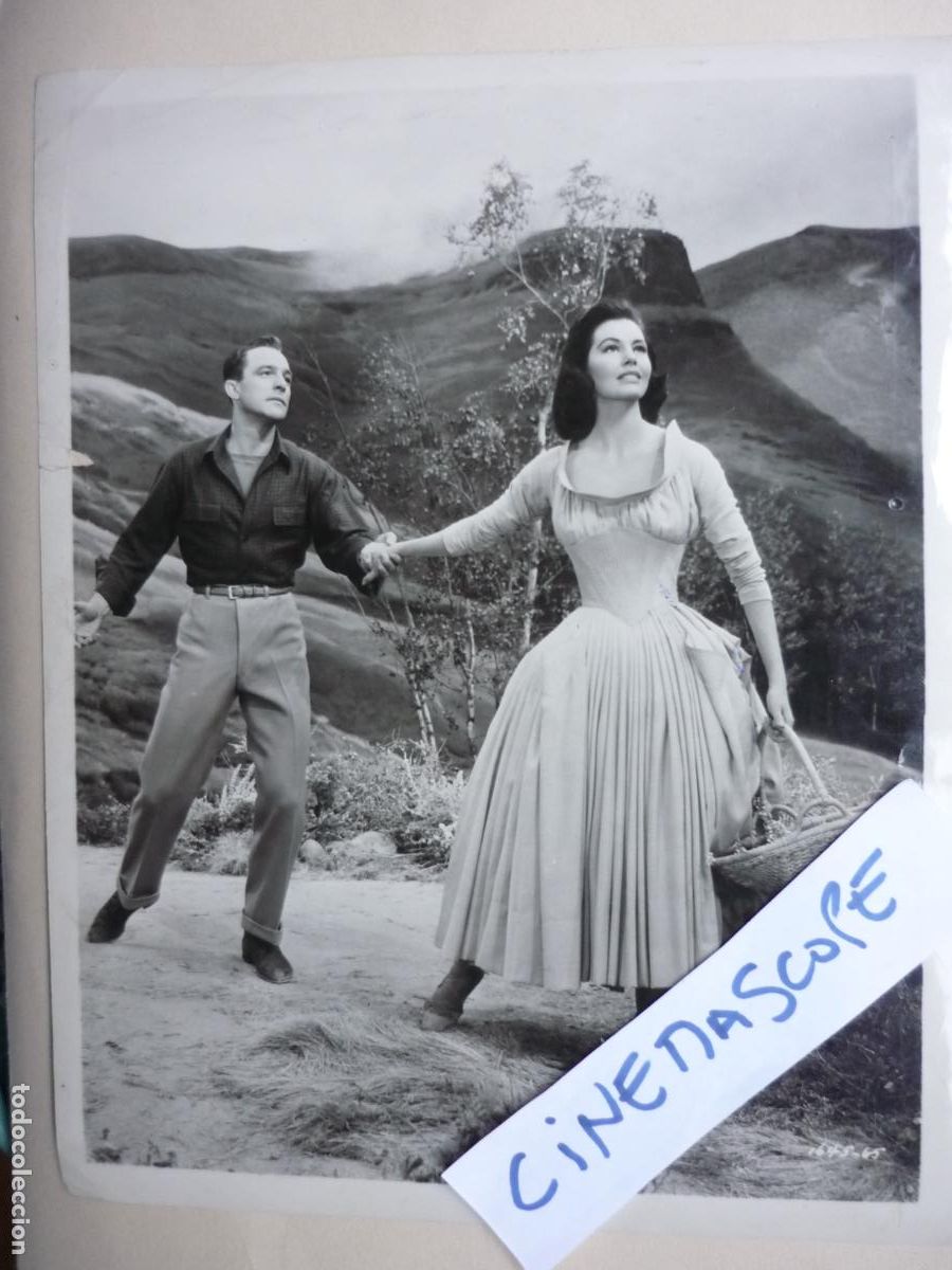 Cine: gene kelly - foto original b/n - brigadoon - cyd charisse