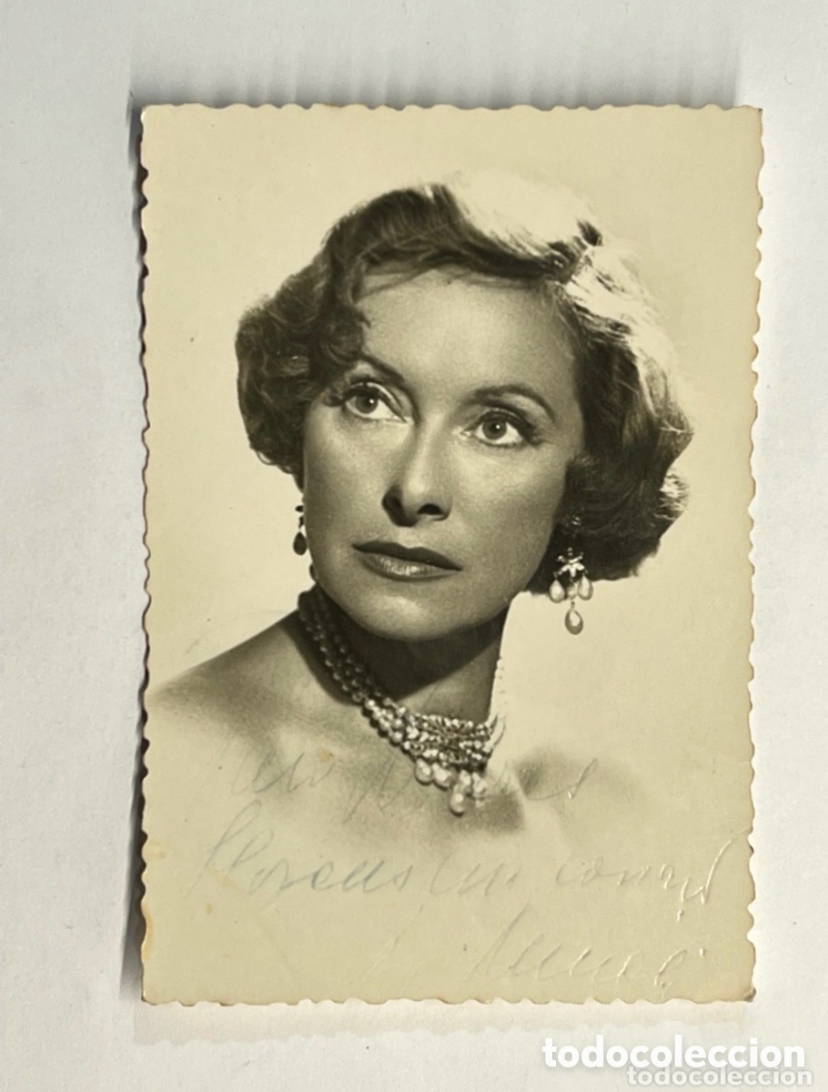 Cine: LUCHY SOTO. Actriz Madrile&ntilde;a. Fotograf&iacute;a dedicada&hellip; detr&aacute;s firma de Pedro Porcel.. (h.1950?)