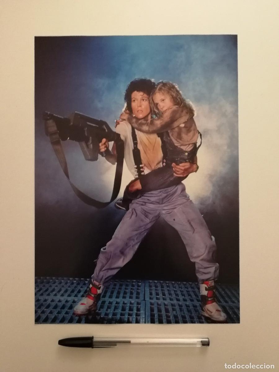 Cine: LAMINA ACARTONADA -A4- ALIENS EL REGRESO - JAMES CAMERON - CIENCIA FICCION - ALIEN