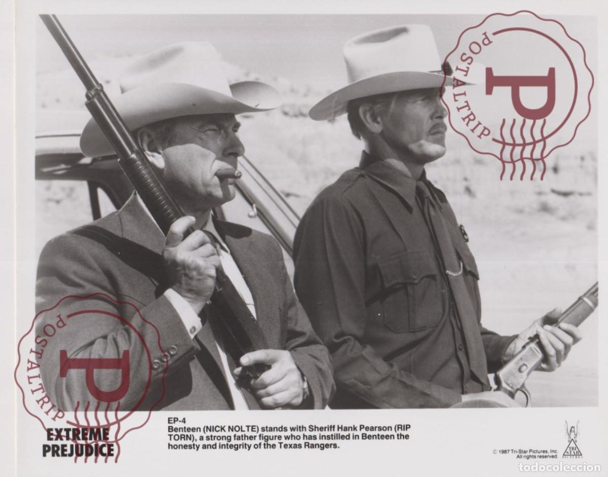 Cine: EXTREME PREJUDICE. CINE CINEMA. ACTOR ACTRESS. ACTRIZ. PHOTO FOTO +-25.5X20.5CM