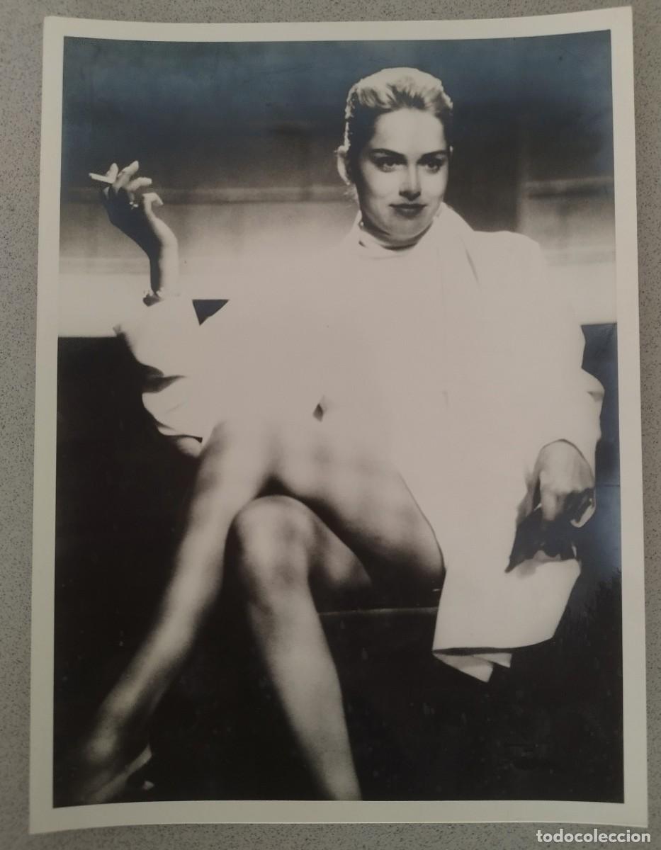 Cine: Sharon Stone - Foto prensa original (1992) - Instinto b&aacute;sico (Basic instinct)