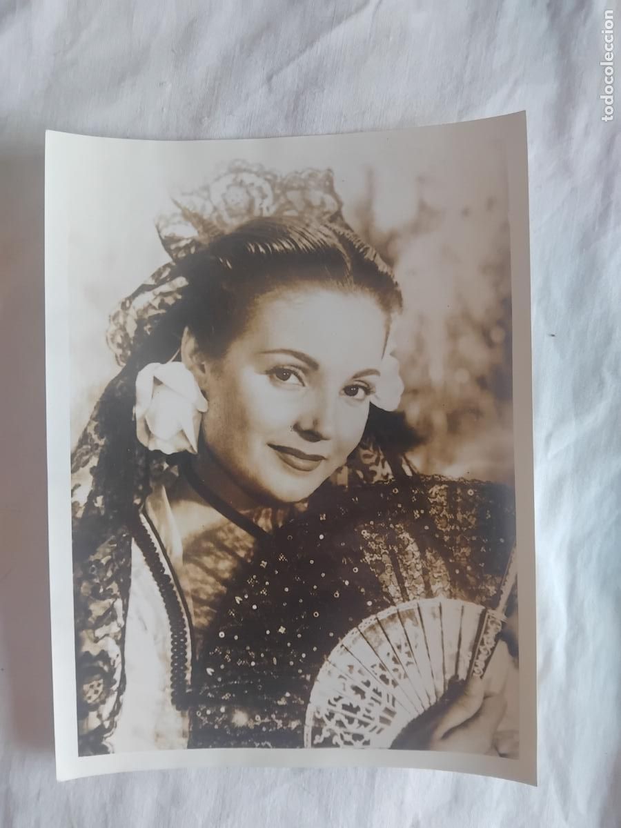 Cine: FOTOGRAFIA DE CARMEN SEVILLA EN EL SUE&Ntilde;O DE ANDALUCIA. 18 X 24 CM.