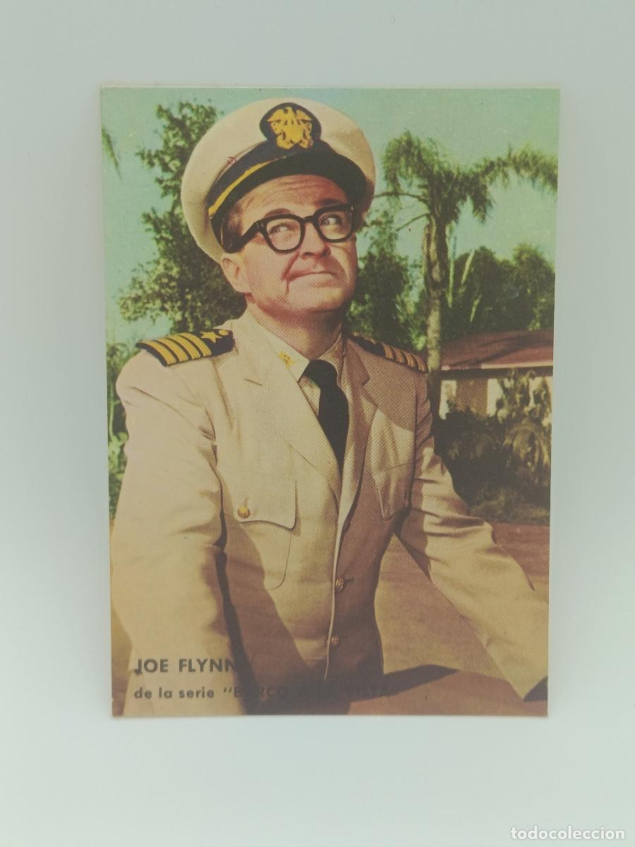 Cine: FOTO CROMO ANTIGUO CARTON 7,5CM X 10,5 CM APROXIMADAMENTE. A&Ntilde;OS 60. JOE FLYNN. PY