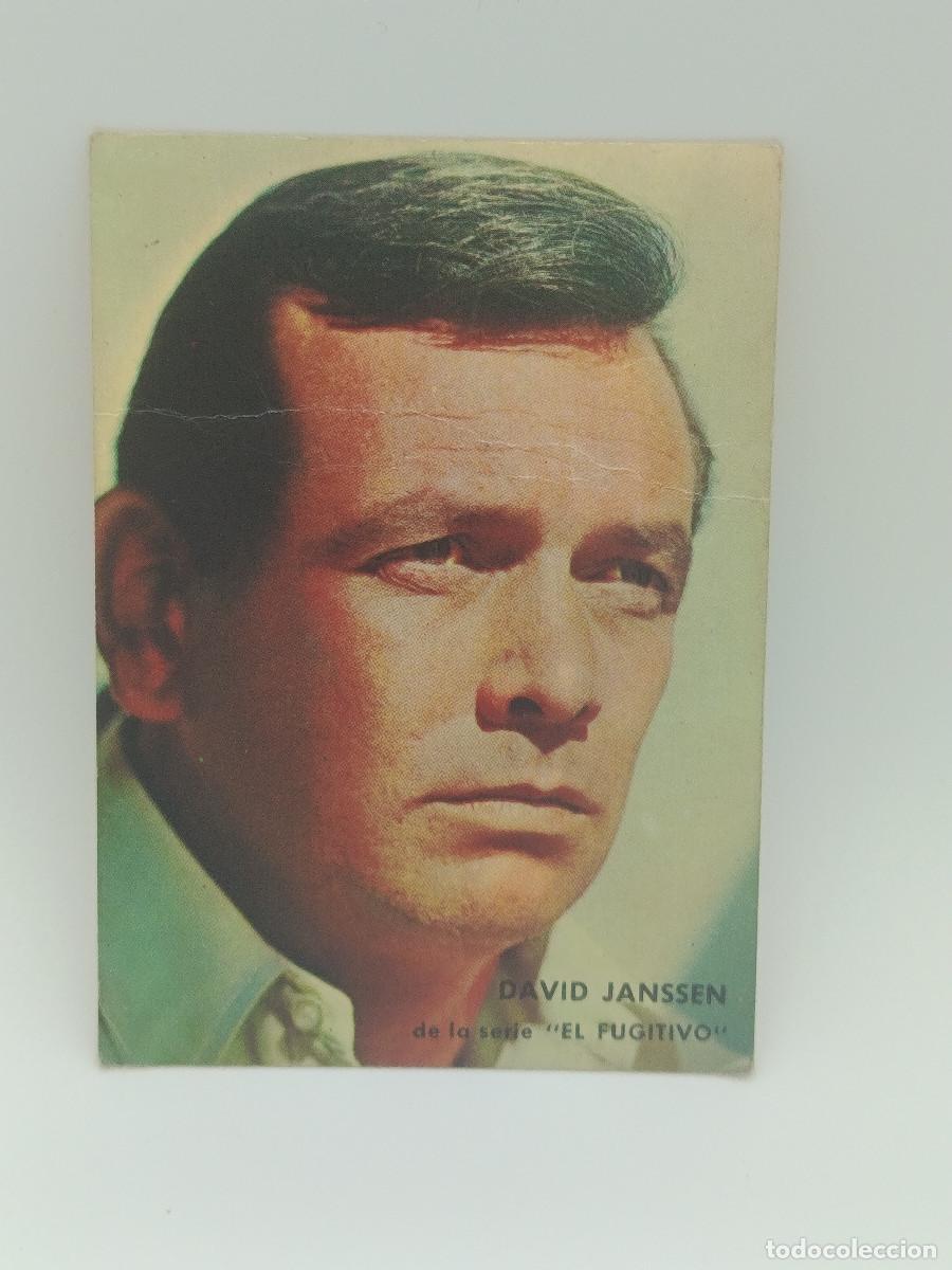Cine: FOTO CROMO ANTIGUO CARTON 7,5CM X 10,5 CM APROXIMADAMENTE. A&Ntilde;OS 60. DAVID JANSSEN. PY