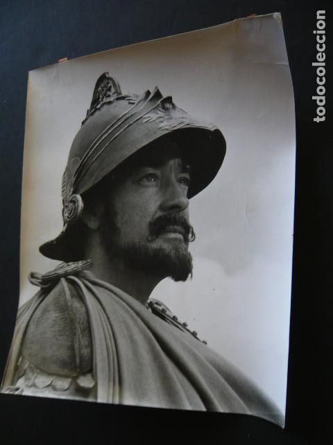 Cine: RICHARD JOHNSON ACTOR ANTIGUA FOTOGRAFIA ORIGINAL 20 X 25 CM