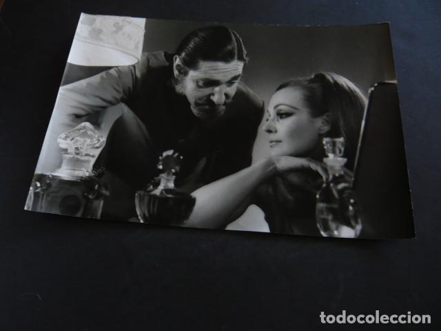 Cinema: CARMEN SEVILLA ACTRIZ CON JAIME DE MORA ANTIGUA FOTOGRAFIA ORIGINAL 24 X 18 CM