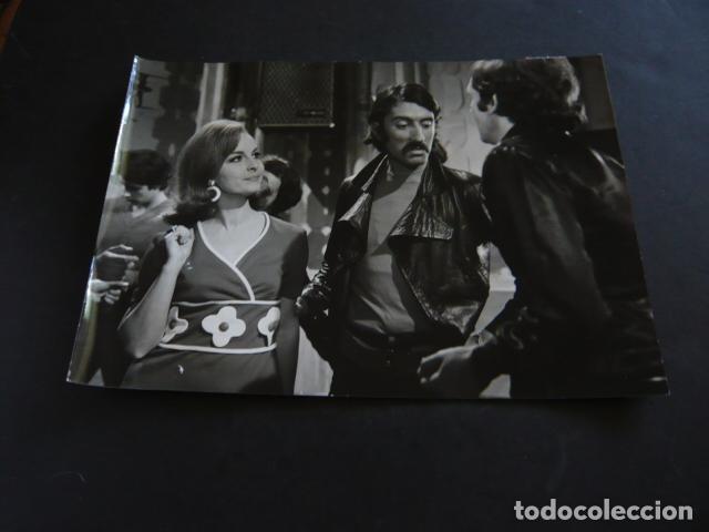 Cin&eacute;ma: IRAN EORY Y CARLOS GARRIDO ACTORES ANTIGUA FOTOGRAFIA ORIGINAL 18 X 24 CM