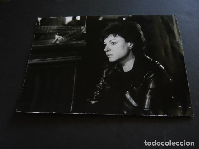 Cine: REGINE ACTRIZ EN SORTIE DE SECOURS ANTIGUA FOTOGRAFIA ORIGINAL 16 X 23 CM