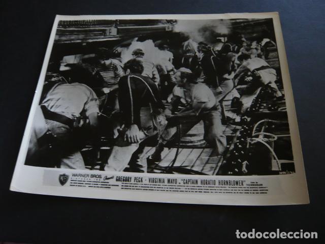 Cine: EL CAPITAN HORATIO HORNBLOWER ESCENA DE LA PELICULA ANTIGUA FOTOGRAFIA ORIGINAL 21 X 26 CM