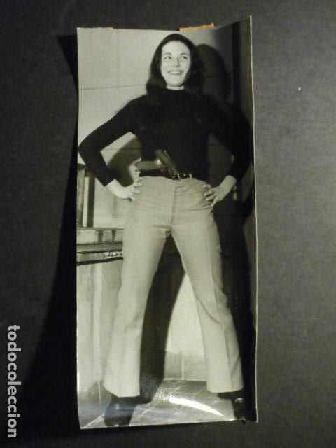 Cinema: CRISTINA GALBO ACTRIZ ANTIGUA FOTOGRAFIA ORIGINAL 9 X 20 CM