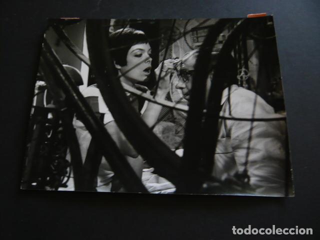 Cine: PATTY SHEPARD ACTRIZ CON ALFREDO LANDA ACTOR ANTIGUA FOTOGRAFIA ORIGINAL 18 X 24 CM