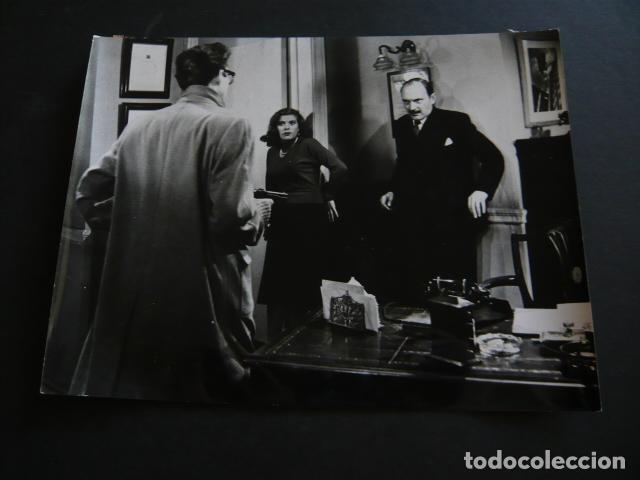 Cine: EL TIGRE DORMIDO ESCENA DE LA PELICULA ANTIGUA FOTOGRAFIA ORIGINAL 18 X 24 CM